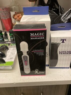 Magic Massager Mini Wand - White and Pink Accents